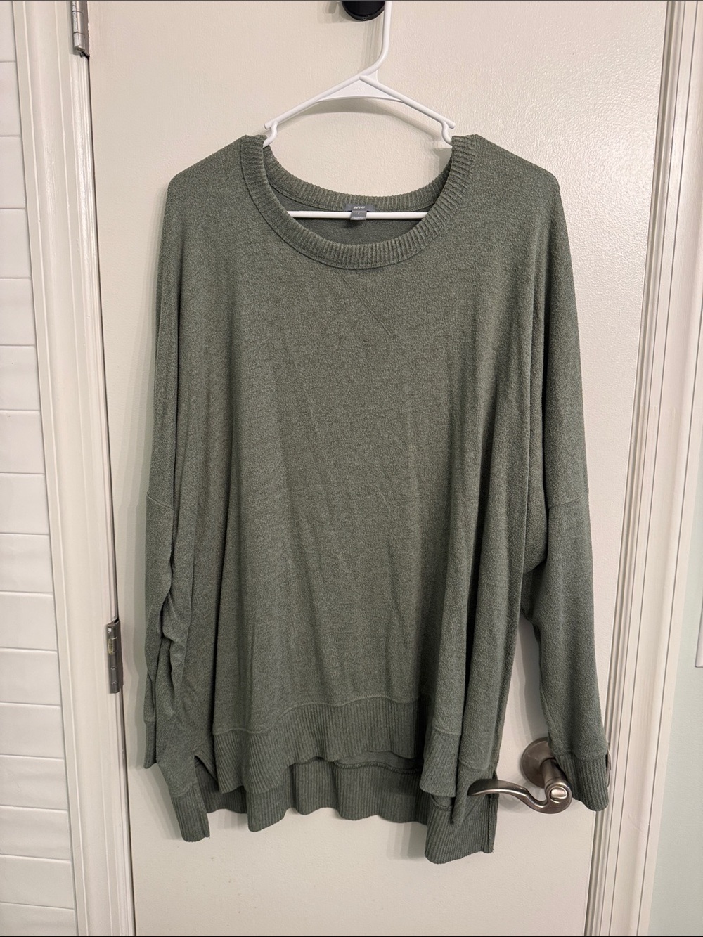 aerie Olive Green Crewneck Sweater